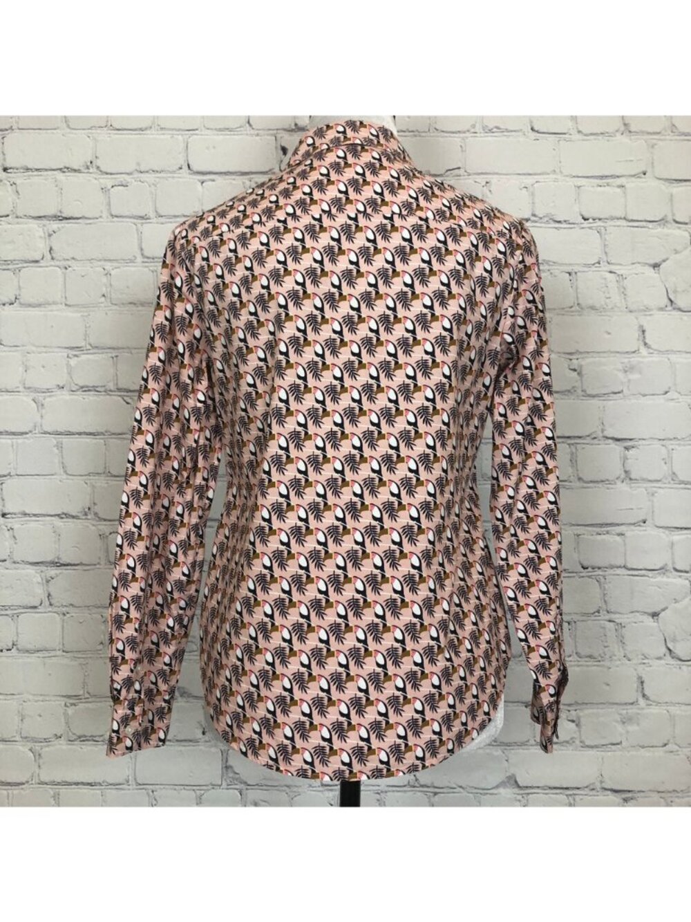 Boden The Classic Shirt Toucan Bird Print Buttondown Petite Size 4P Pink - Picture 3 of 9